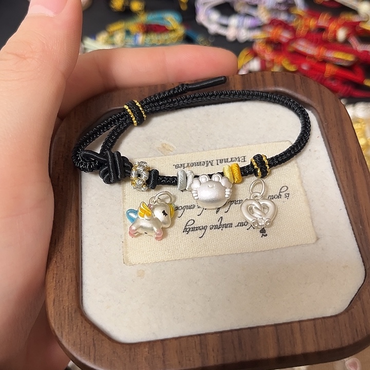 足银布艺银饰x3个+高配黑手绳