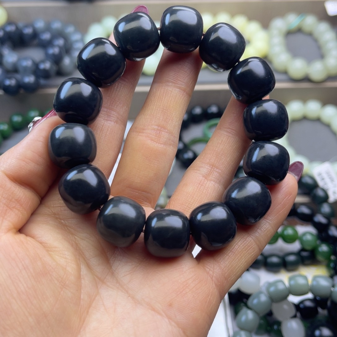 和田玉手链未镶嵌