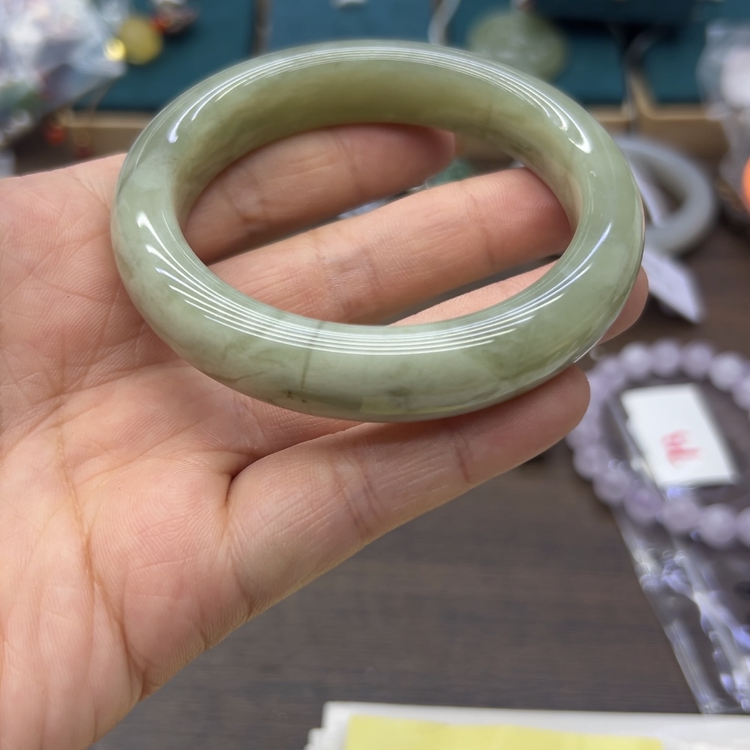 和田玉未镶嵌手镯58.3圈围1356