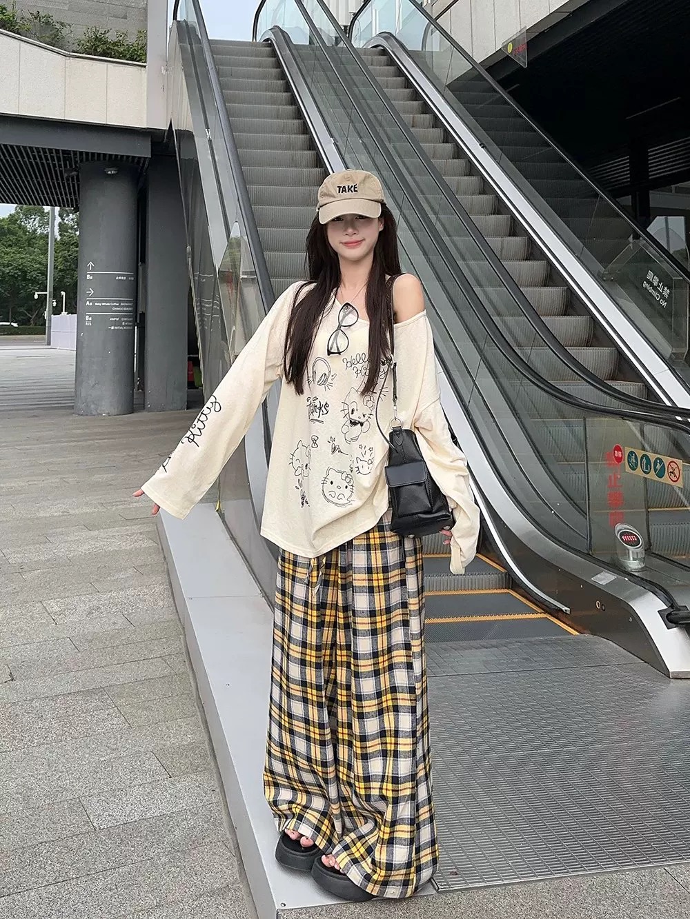 潘潘家2025新款慵懒黄色宽松格子裤