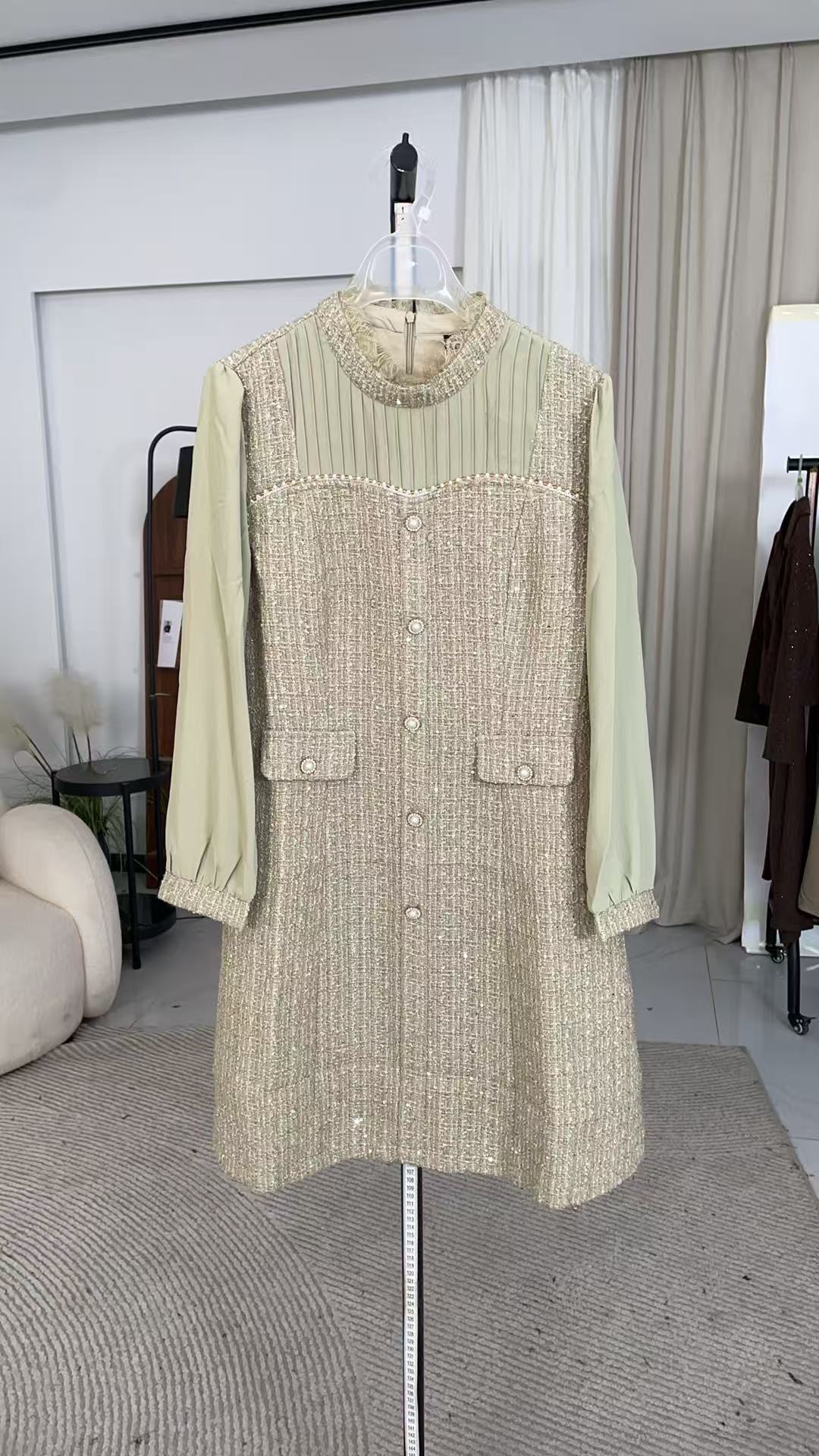 【Z262】2025春季气质时尚百搭压褶长袖连衣裙