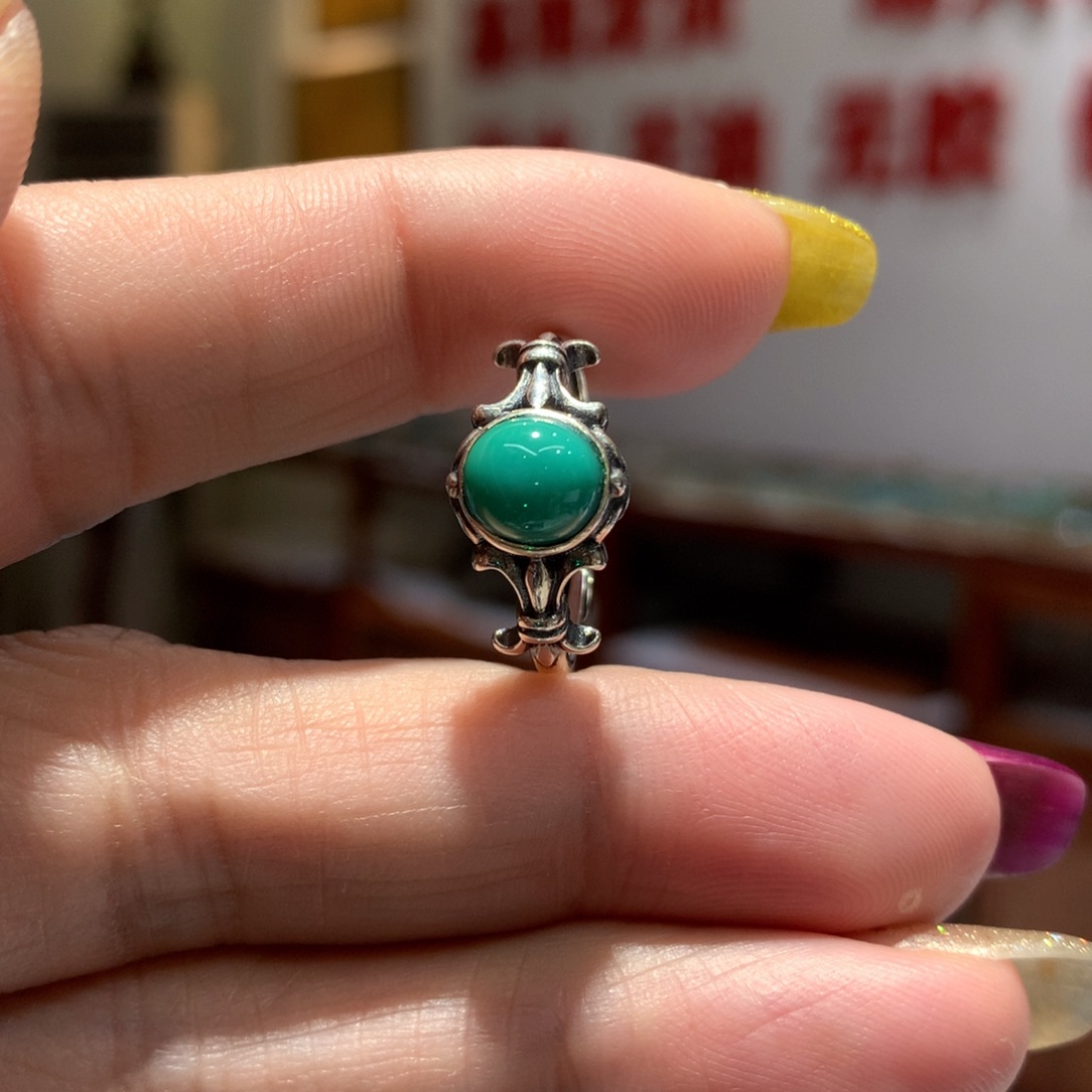 银S925镶嵌绿松石戒指