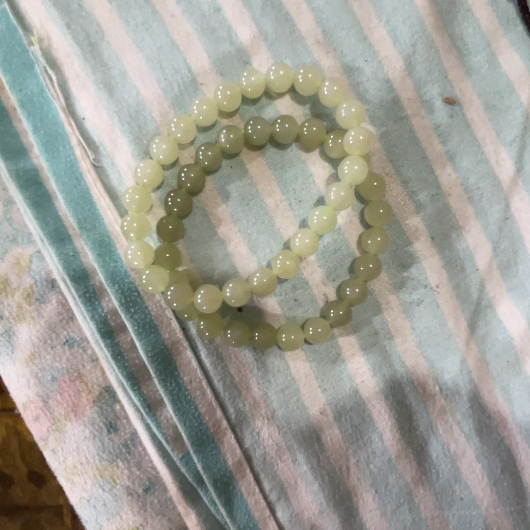 石英质玉手链未镶嵌