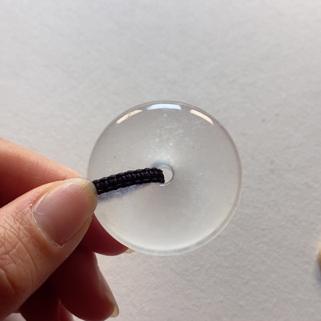 石英质玉颈饰未镶嵌