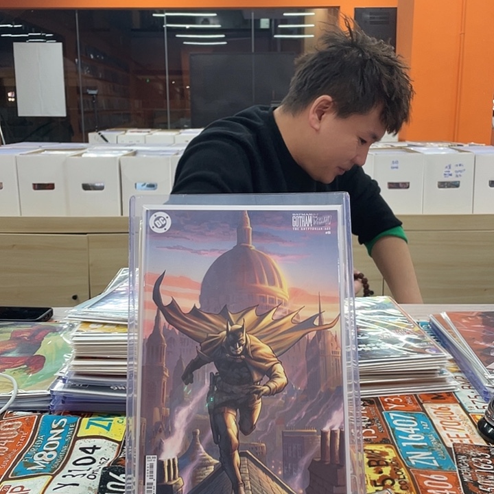 纸煤气灯下的哥谭