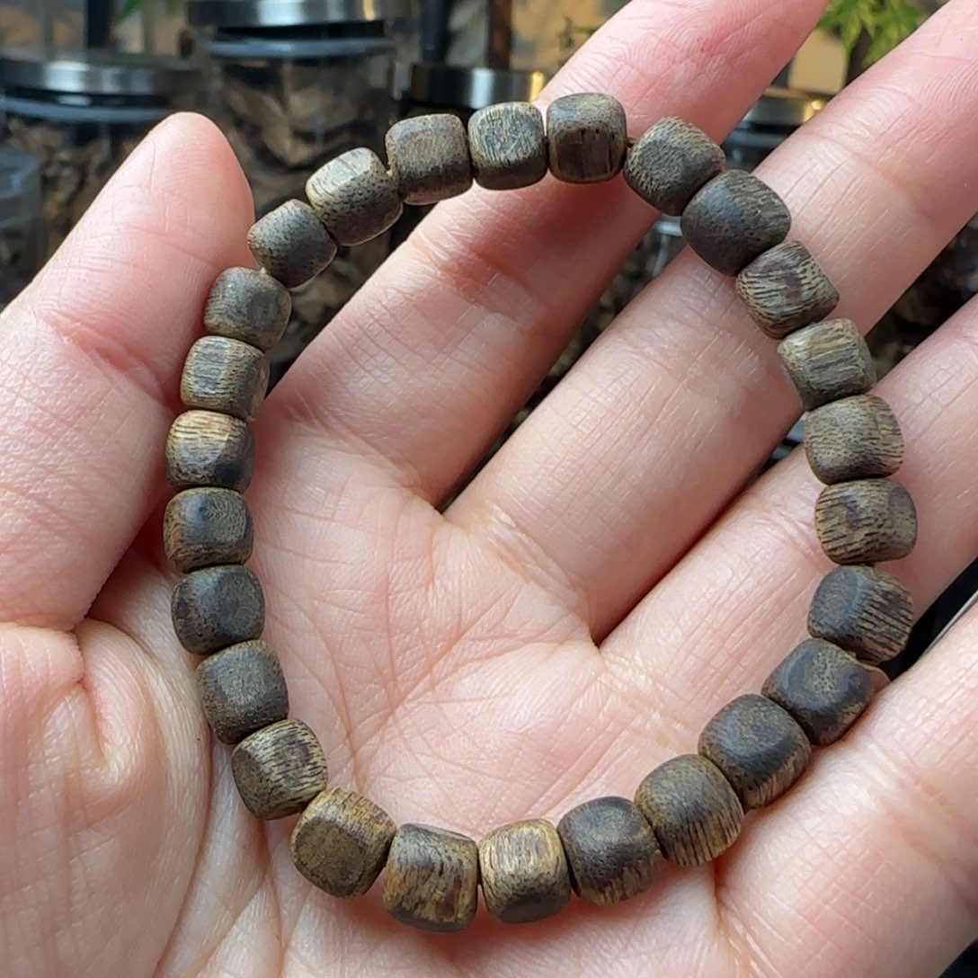 沉香沉香碎屑沉水奇楠淳化老料方形单圈卡7