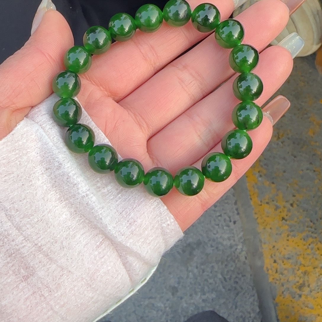 和田玉未镶嵌颈饰老红皮