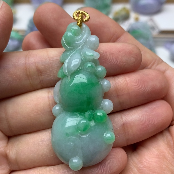 颈饰未镶嵌翡翠正翡翠