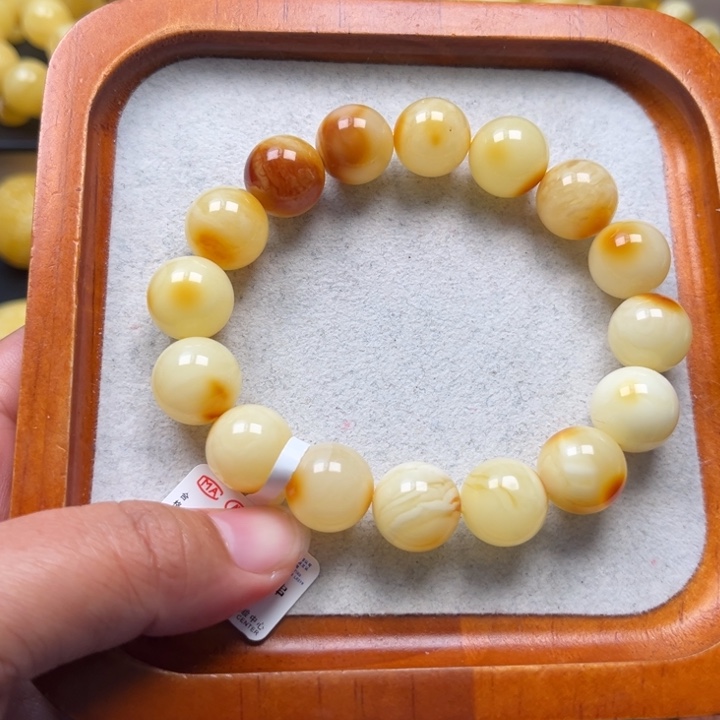 琥珀未镶嵌珠宝奇石M305号13+沁色妖花