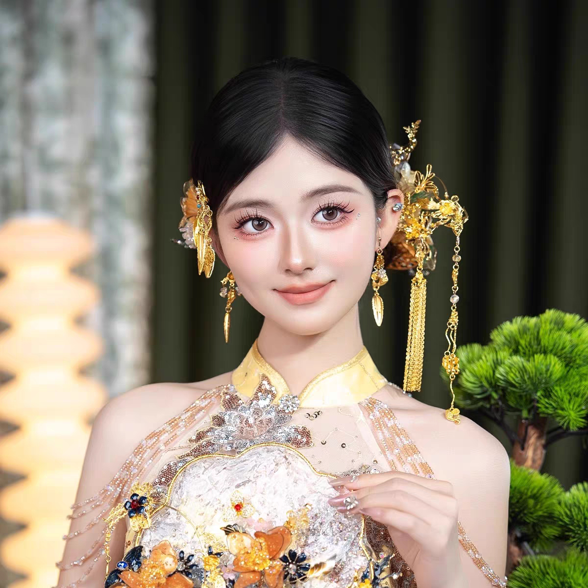 新娘头饰新娘简单步摇凤冠霞古风流苏