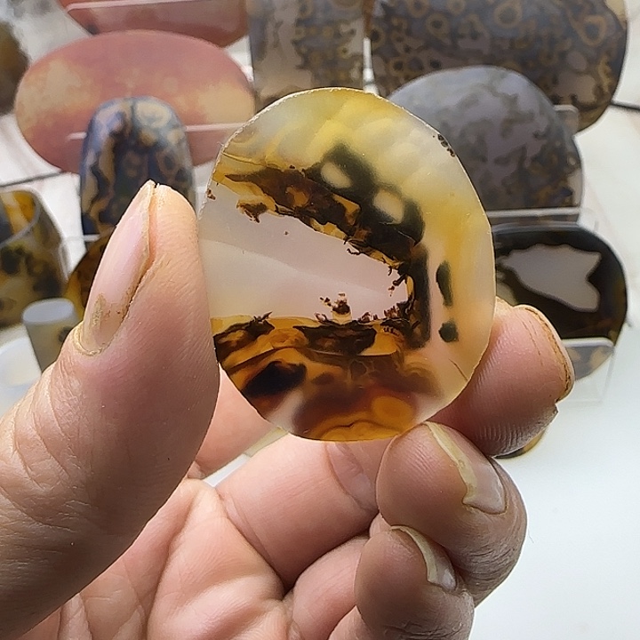 玛瑙/玉髓未镶嵌颈饰