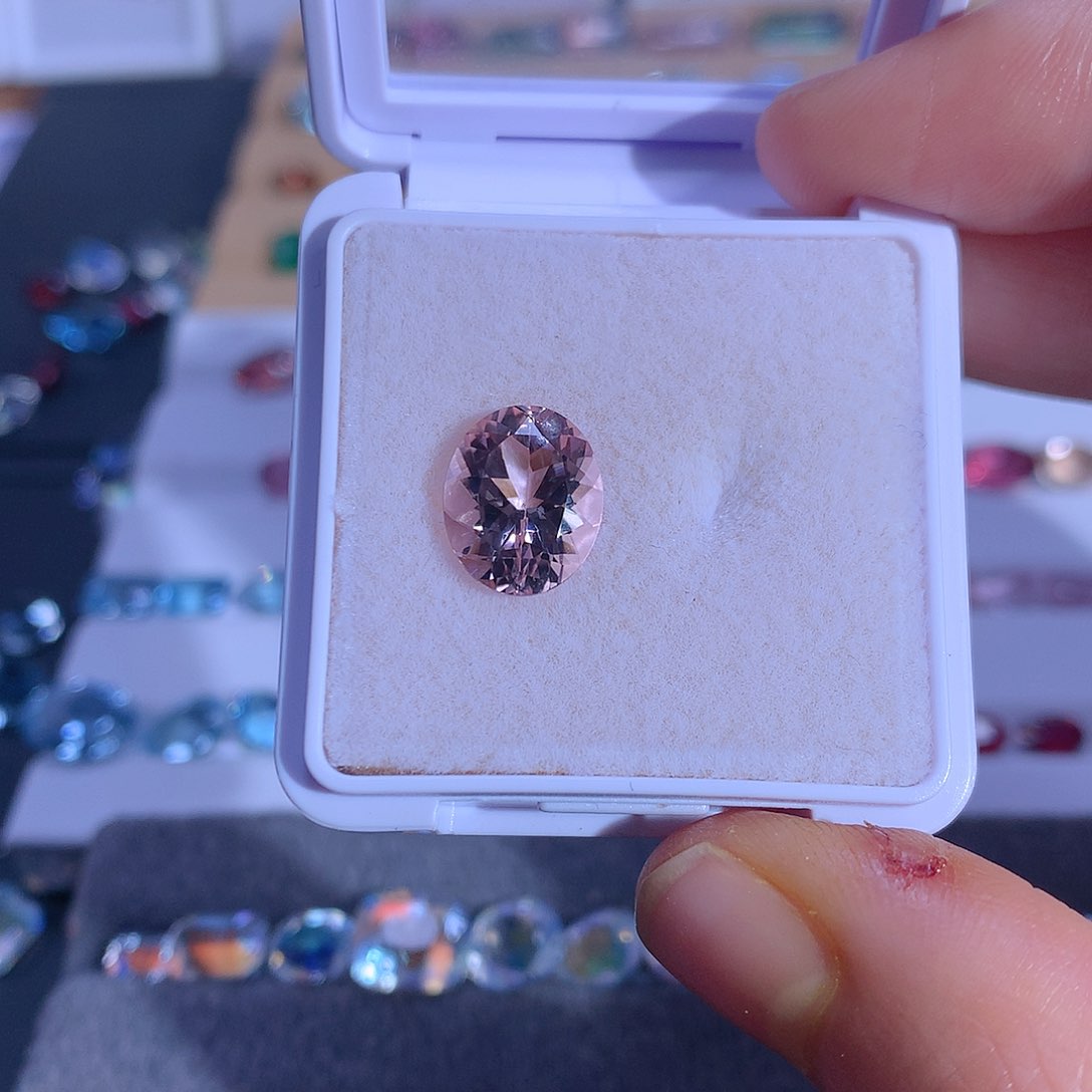 绿柱石（摩根石）裸石未镶嵌3.375ct