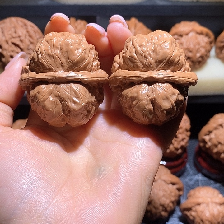 文玩核桃把件道*子43蛤蟆头