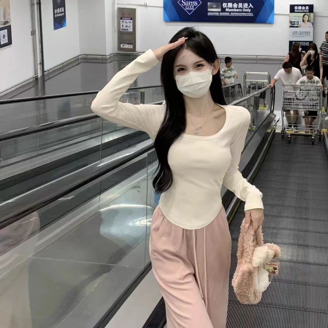 2024新款纯欲风辣妹修身单款小上衣秋冬季加绒高级感内搭打底衫女