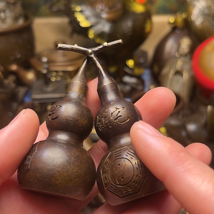 精美铜器批发档口