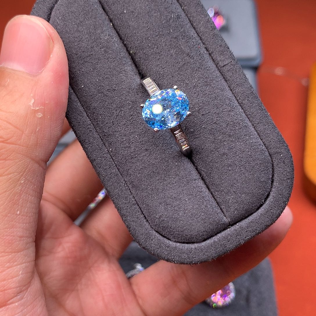 海蓝宝石银S925镶嵌戒指