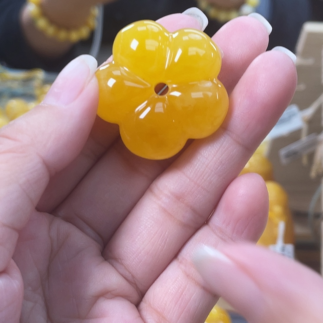 琥珀未镶嵌裸石微瑕h18