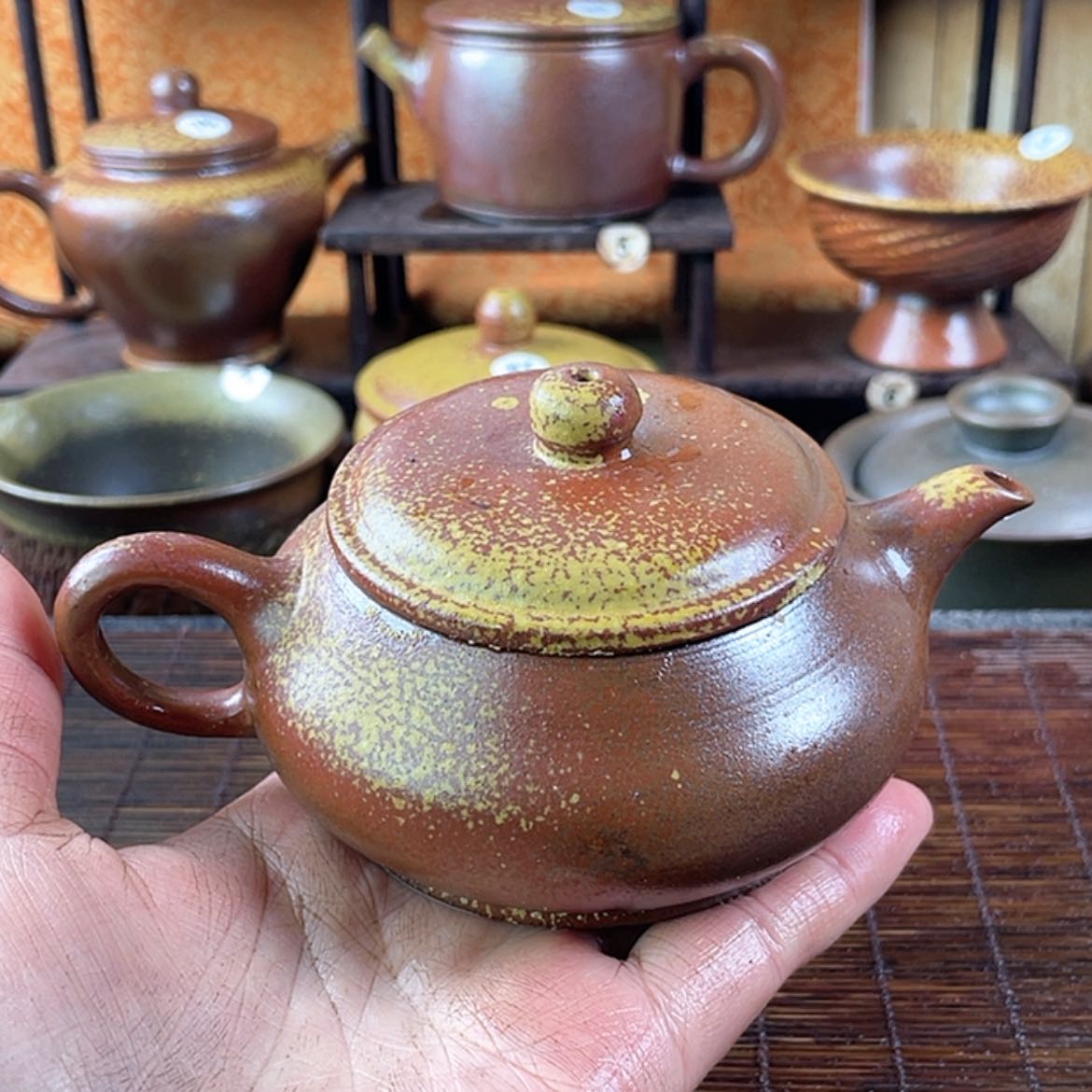【闪购商品】李*锤柴烧茶壶180毫升左右瑕福利