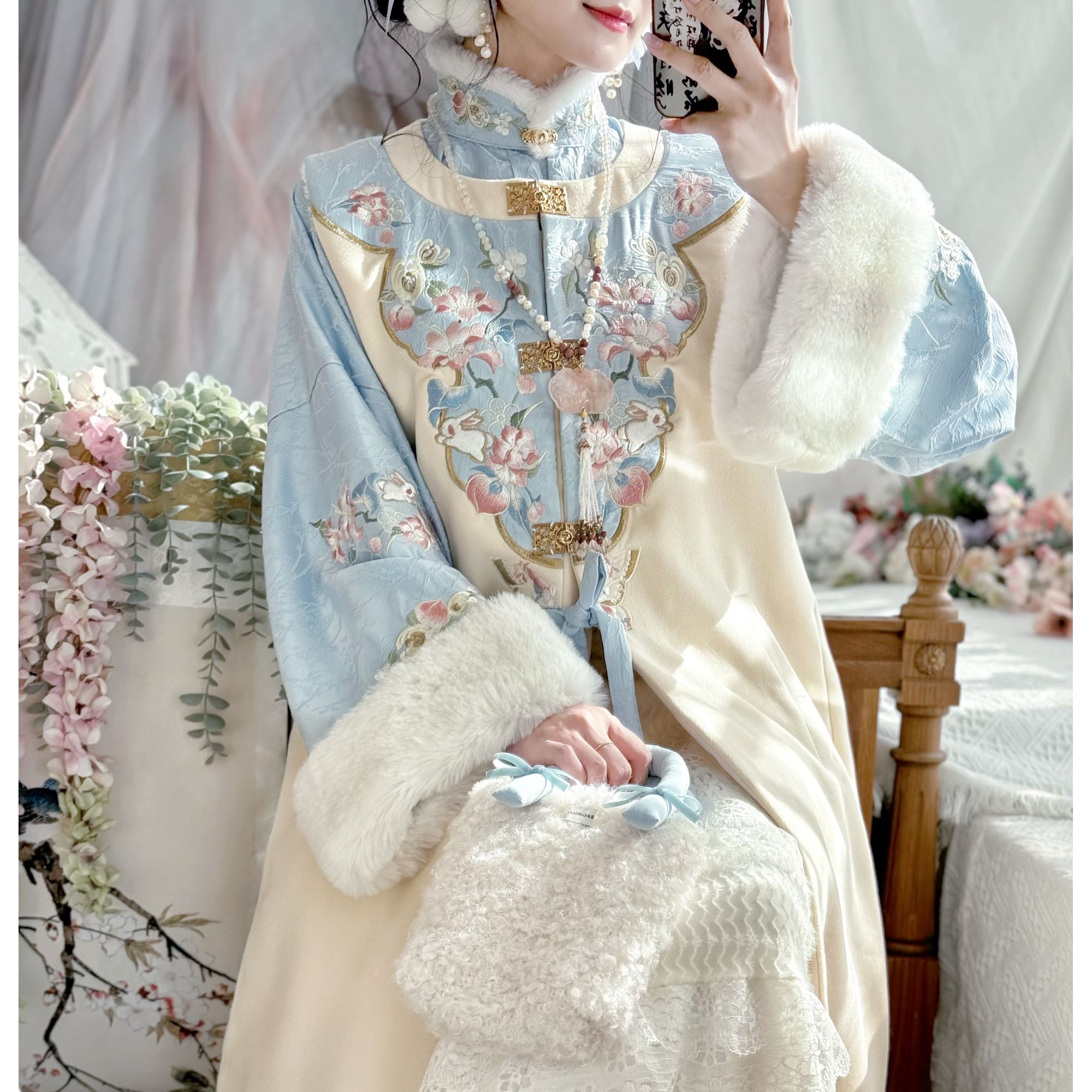 荟萃阁原创汉服女 山茶映兔 立领短衫明制长比甲马面裙厚款秋冬