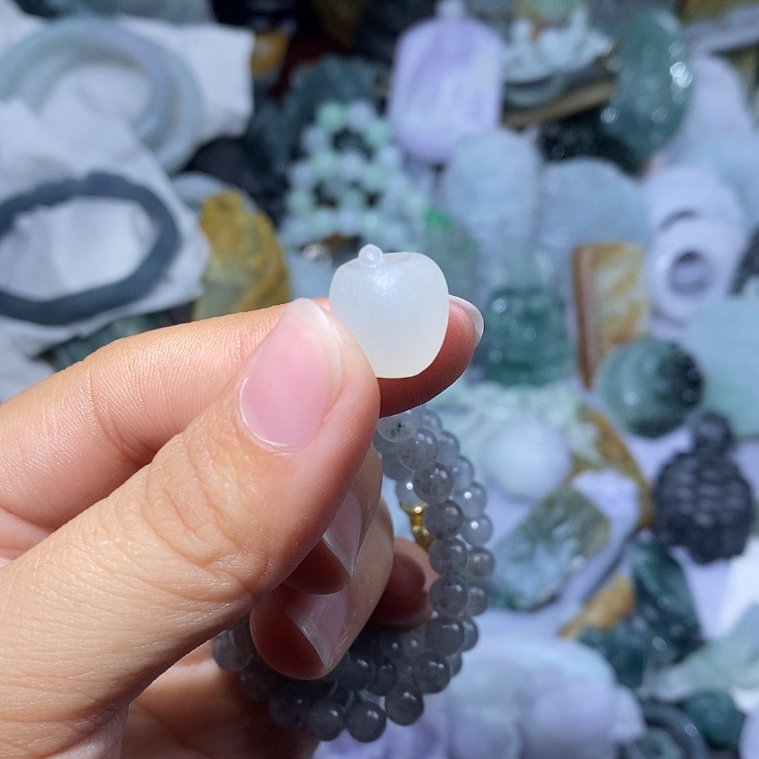 *****定制翡翠未镶嵌翡翠