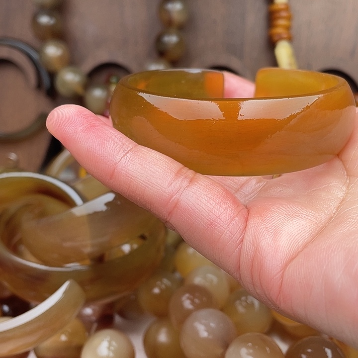 翟***时珐琅纯铜羊角手镯