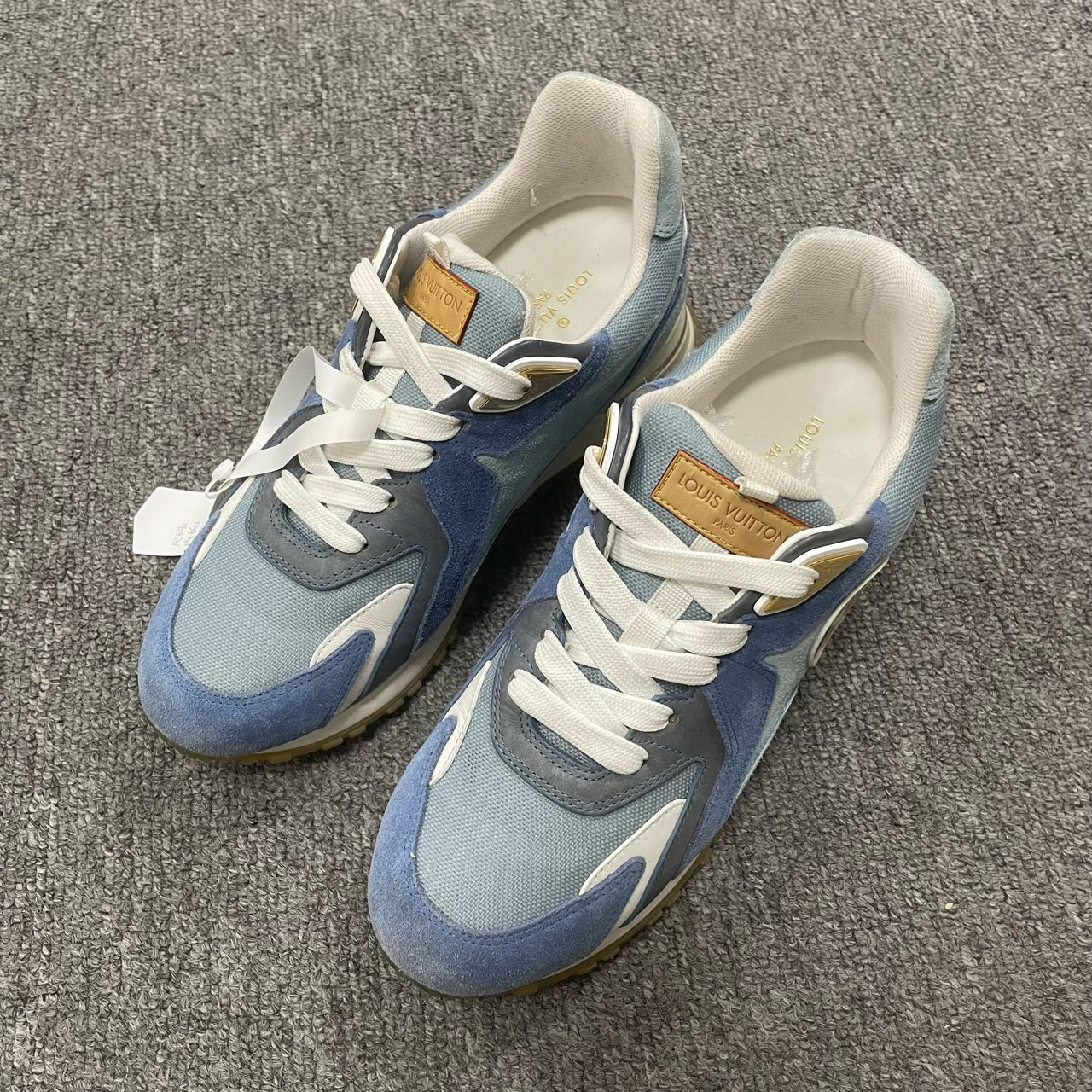 95新 LouisVuitton/路易威登 Run Away生活休闲鞋36.5码/6370