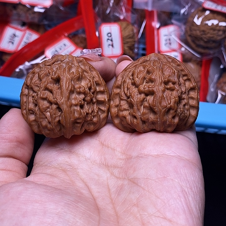 核桃把件41全品三角白228