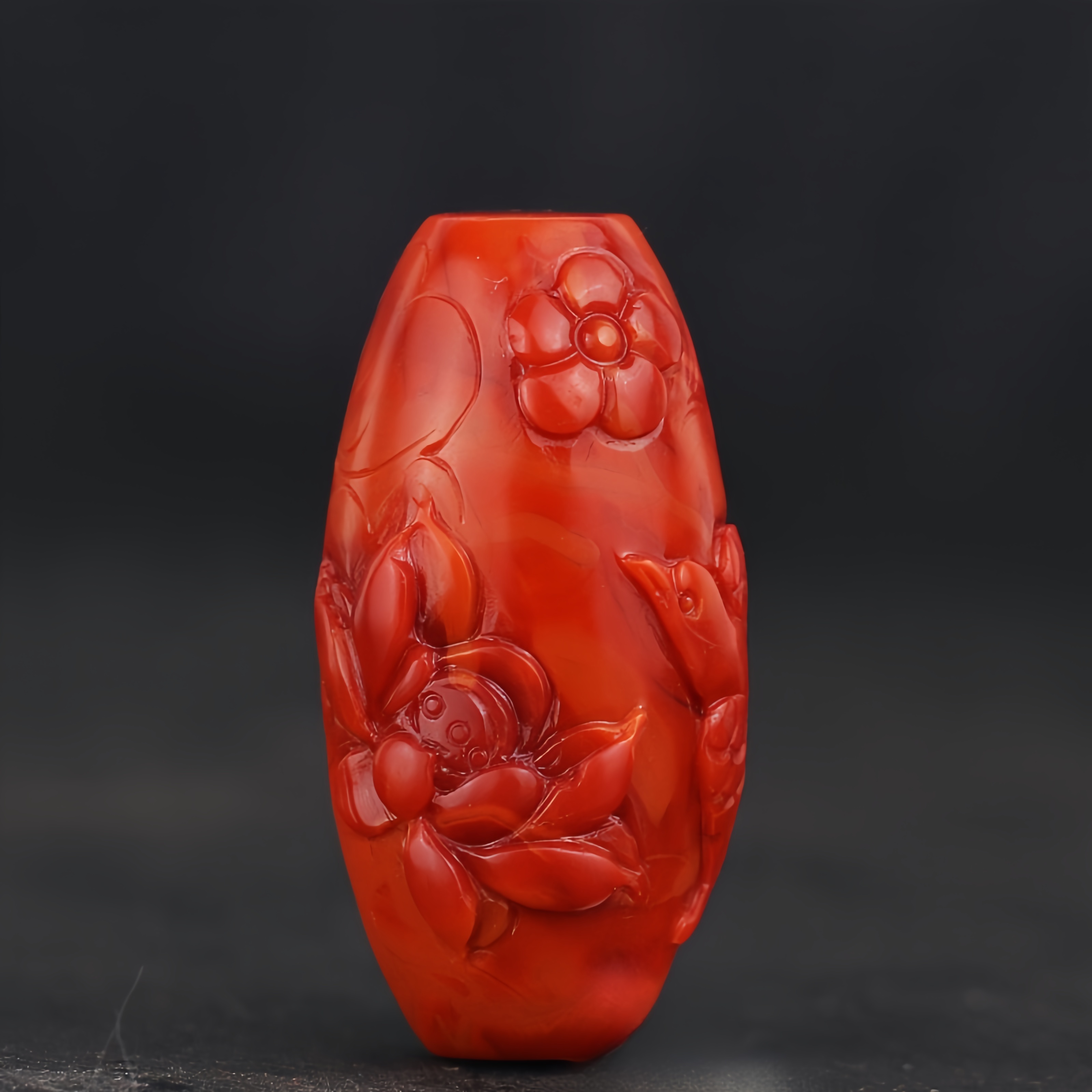 天然南红柿子红精工雕刻桶珠莲花喜鹊柿子红手工雕刻顶珠锁骨珠链