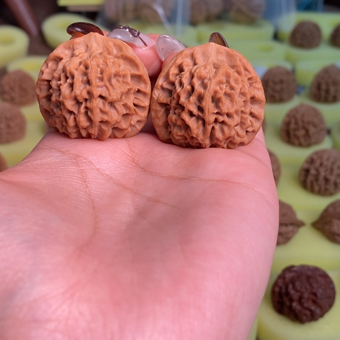 合***川核桃秦岭闷尖狮子头微瑕