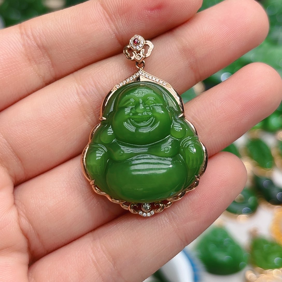 和田玉（碧玉）颈饰18K金镶嵌