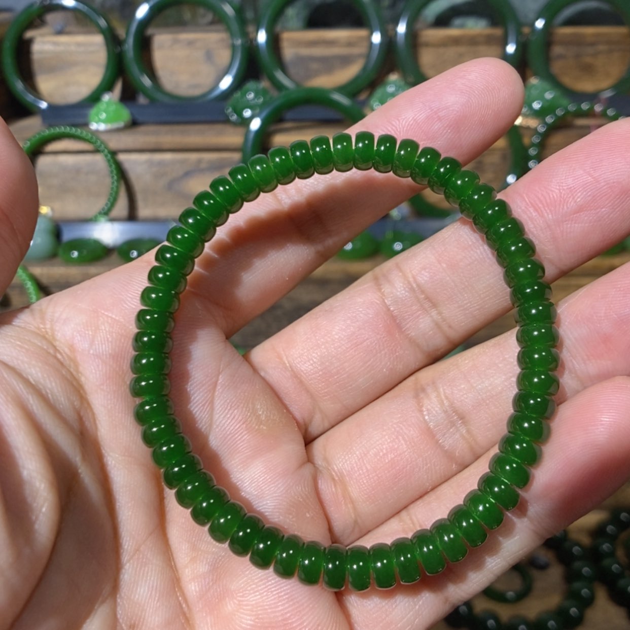 【闪购商品】吊坠(不含链)未镶嵌和田玉俄七菠菜绿手串 6