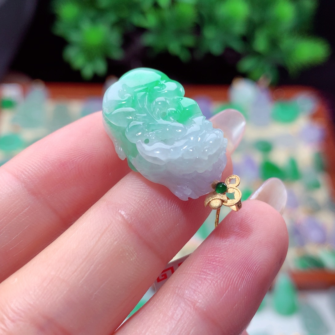 翡翠18K金镶嵌吊坠(不含链)