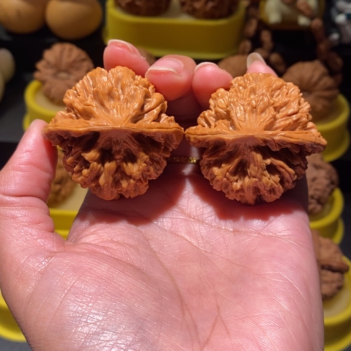 把件文玩核桃文玩核桃45尺帝王