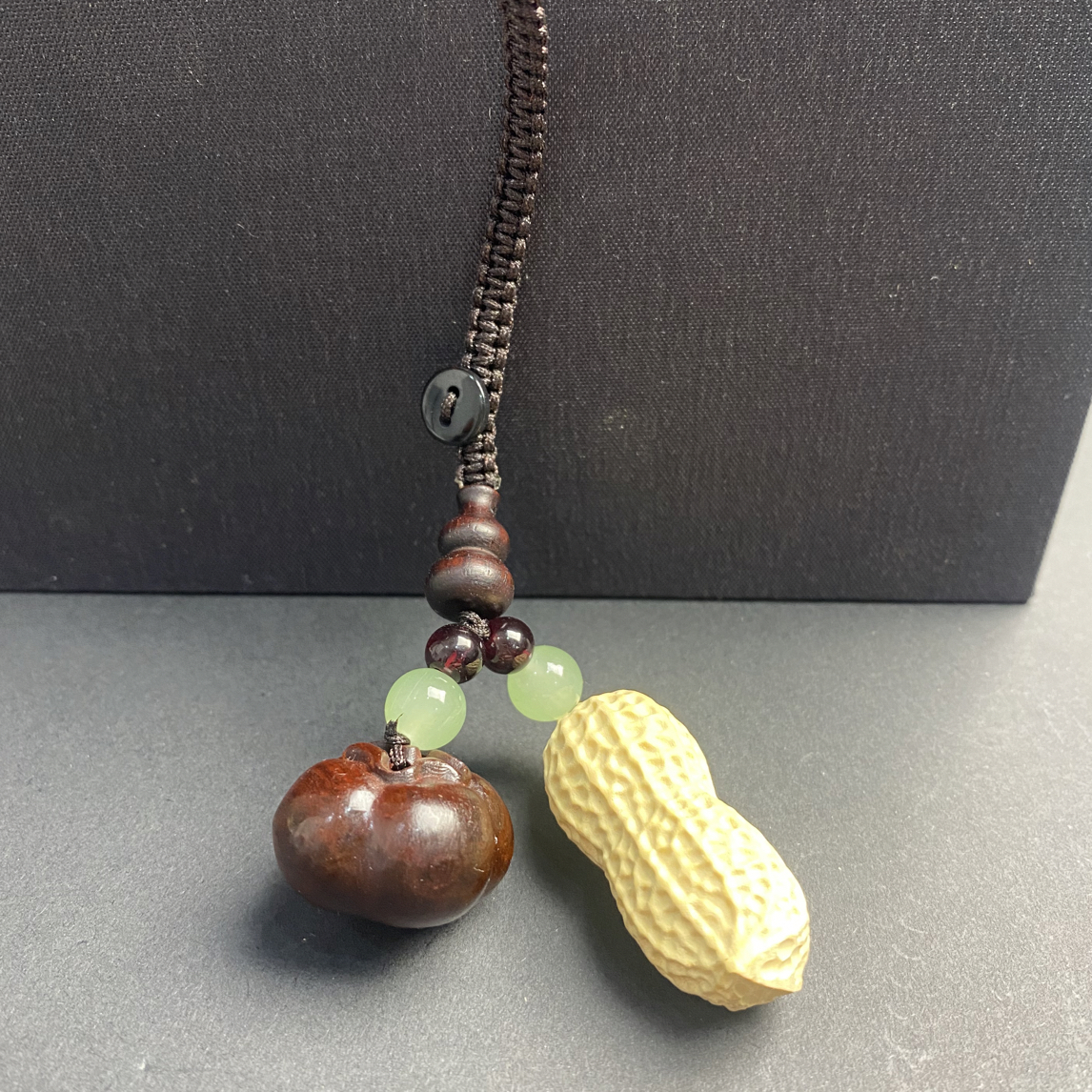 紫檀木加黄杨木好事花生