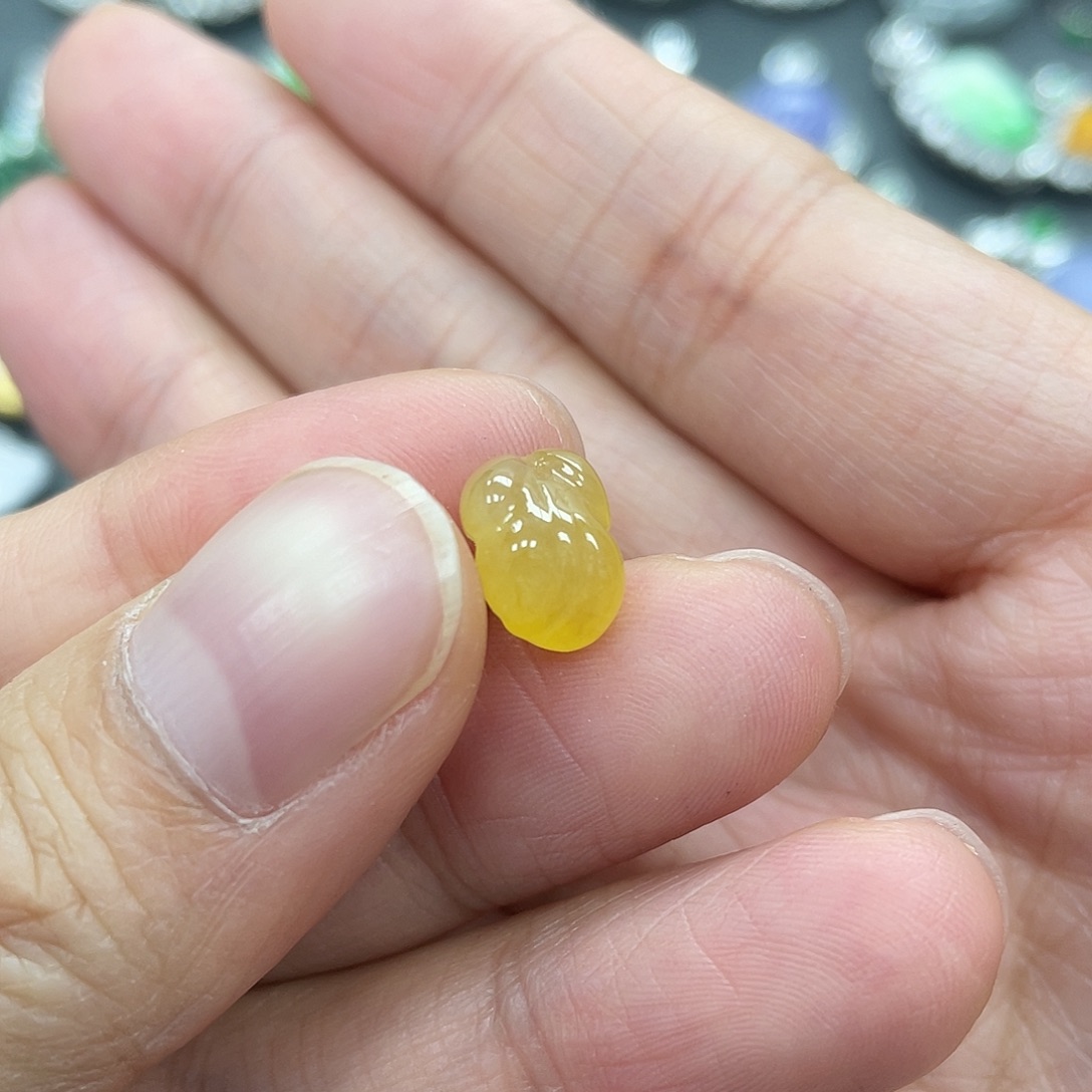 定制翡翠未镶嵌多肉叶子