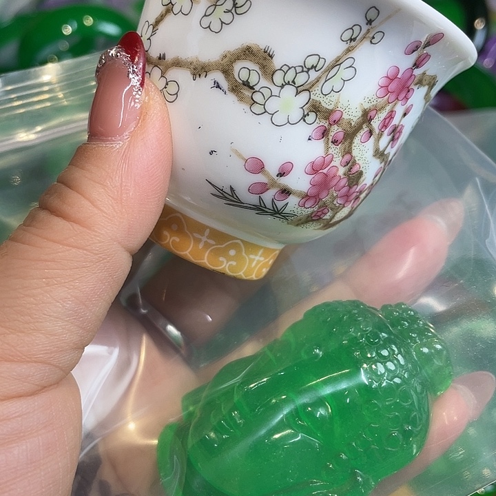 瓷片喜欢的可以关注一下