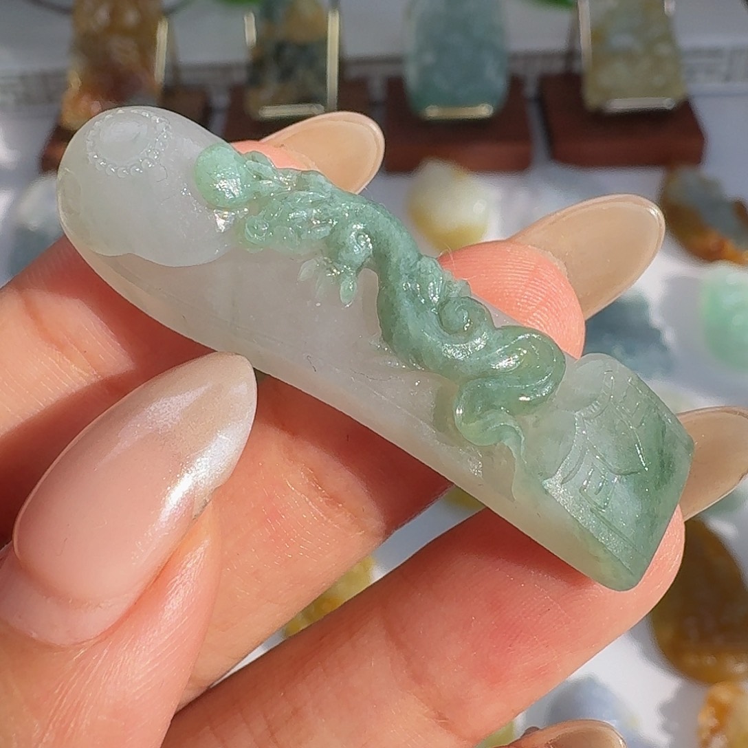 定制翡翠未镶嵌毛货