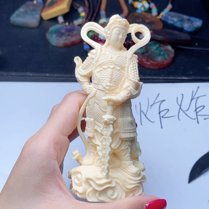 蜜蜡颈饰未镶嵌54摆件