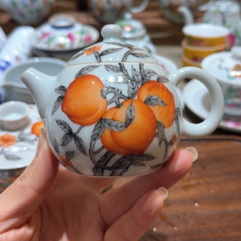 手绘茶杯盖碗壶承陶瓷