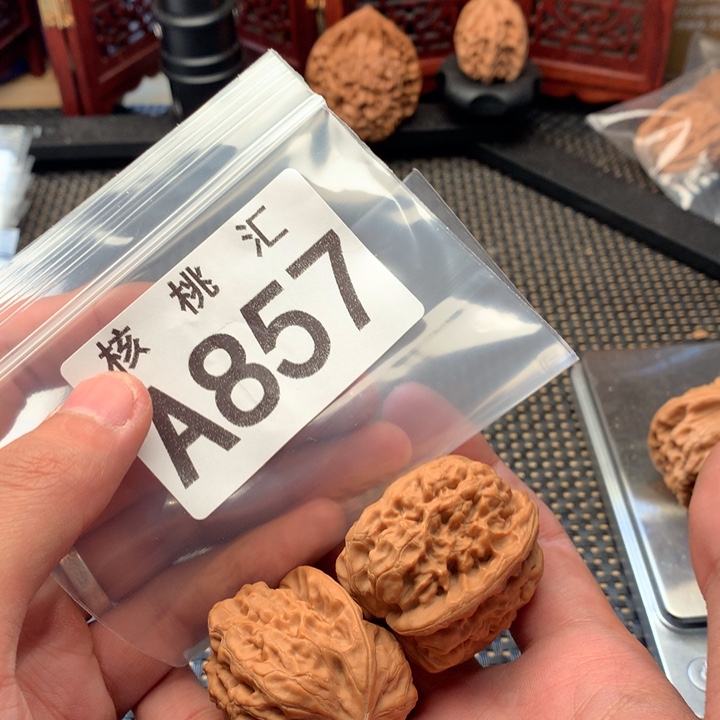 文玩核桃吊坠霸王