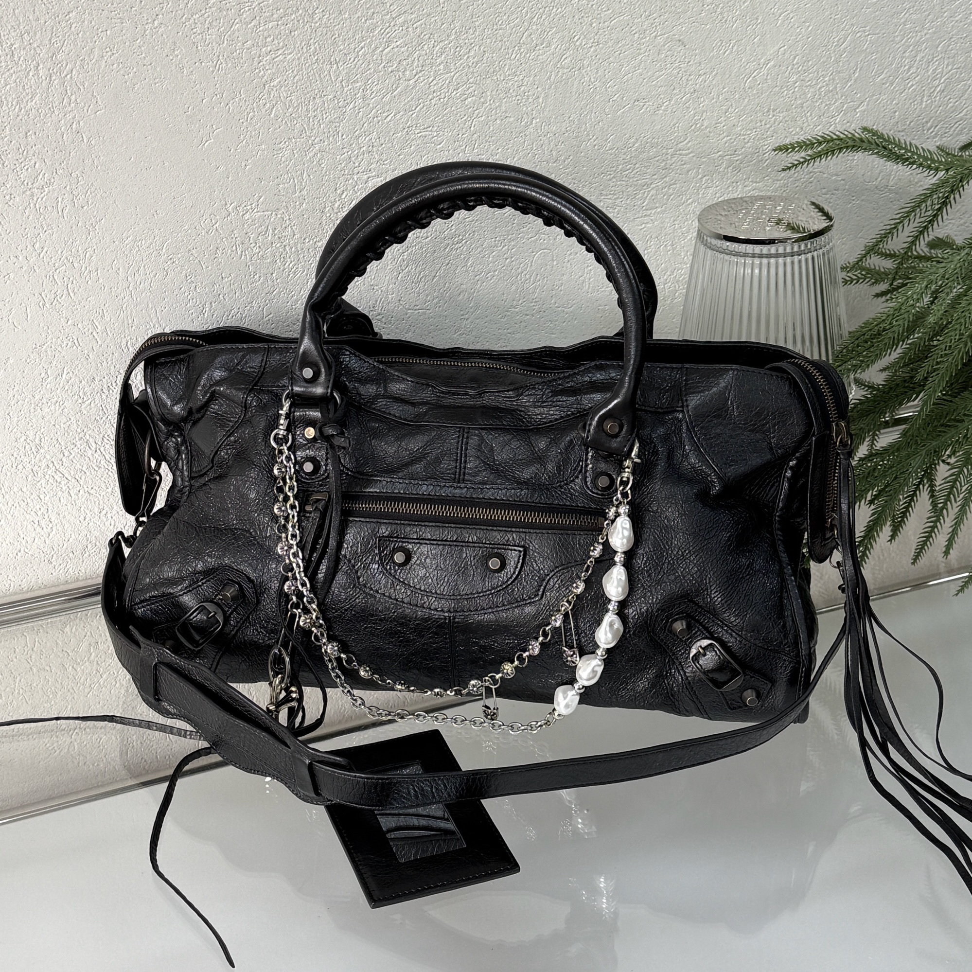 95新 Balenciaga/巴黎世家 黑色油蜡皮枪钉大号机车单肩包 124199