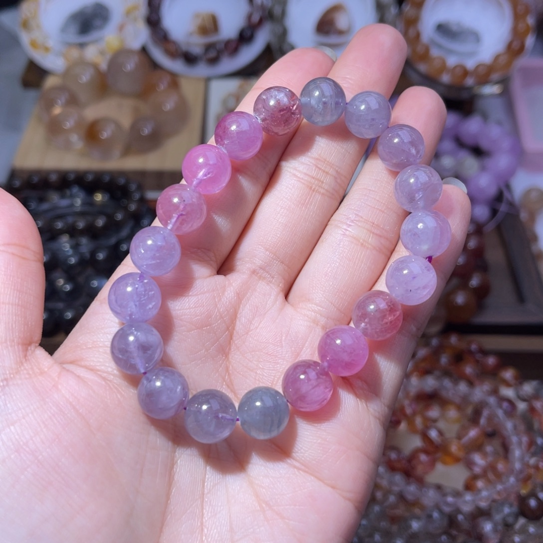 水晶手串未镶嵌尖晶石