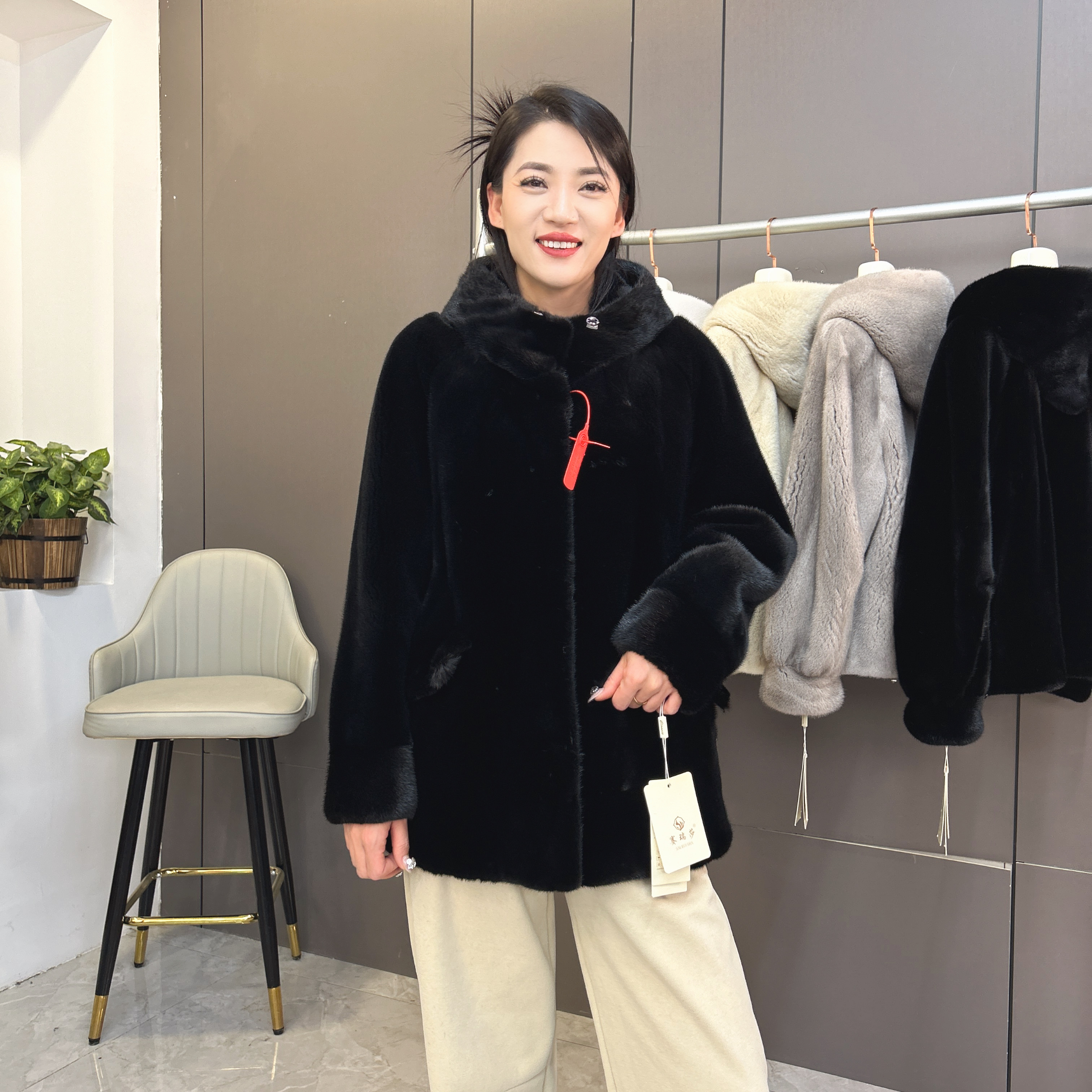 貂皮大衣孤品性价比高水貂皮草外套