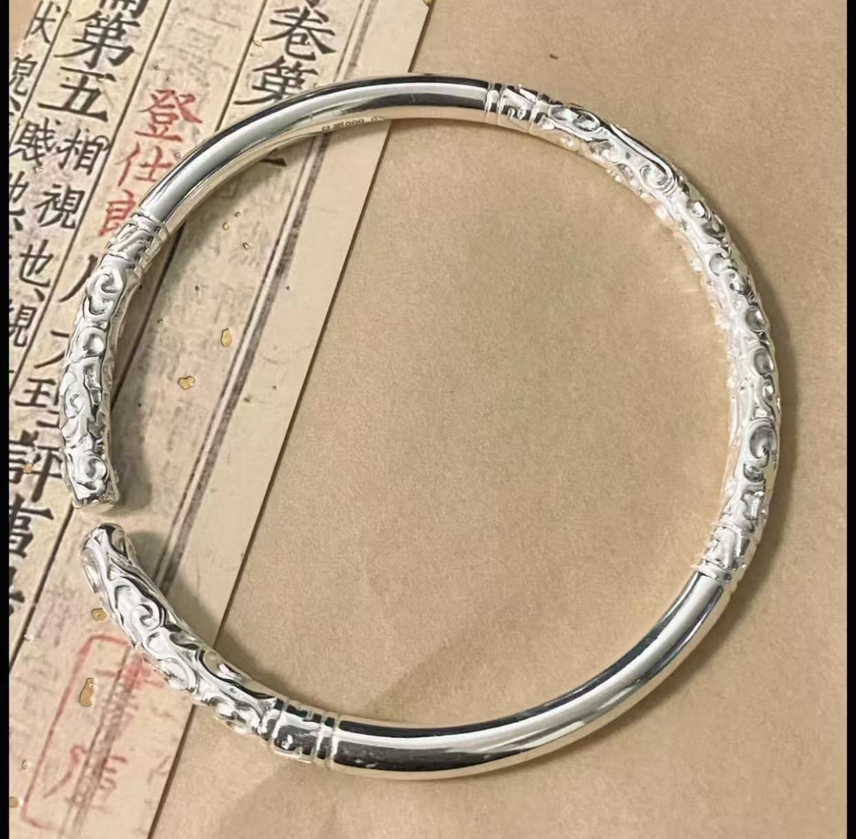 058 如意金箍棒实心开口手镯 精美时尚气质首饰无礼盒卷草纹