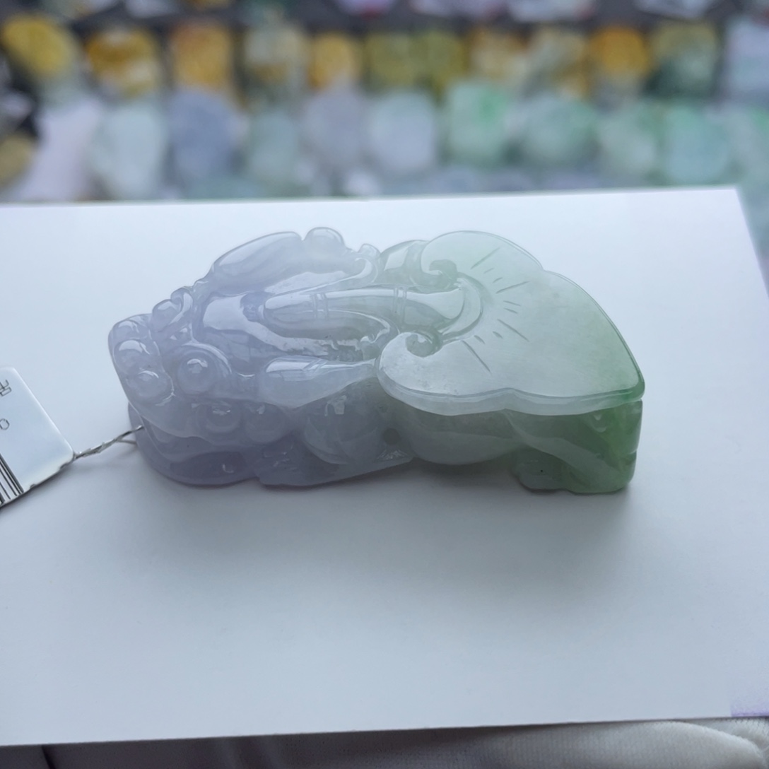 翡翠颈饰未镶嵌C**.貔貅