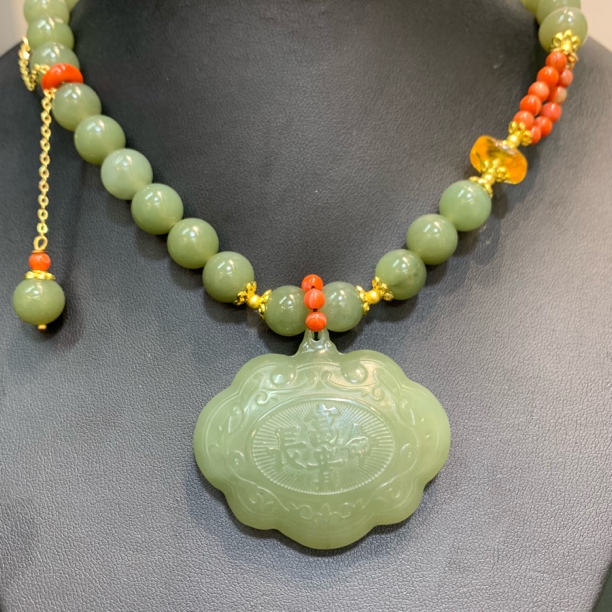 和田玉精品长命富贵如意锁吊坠项链