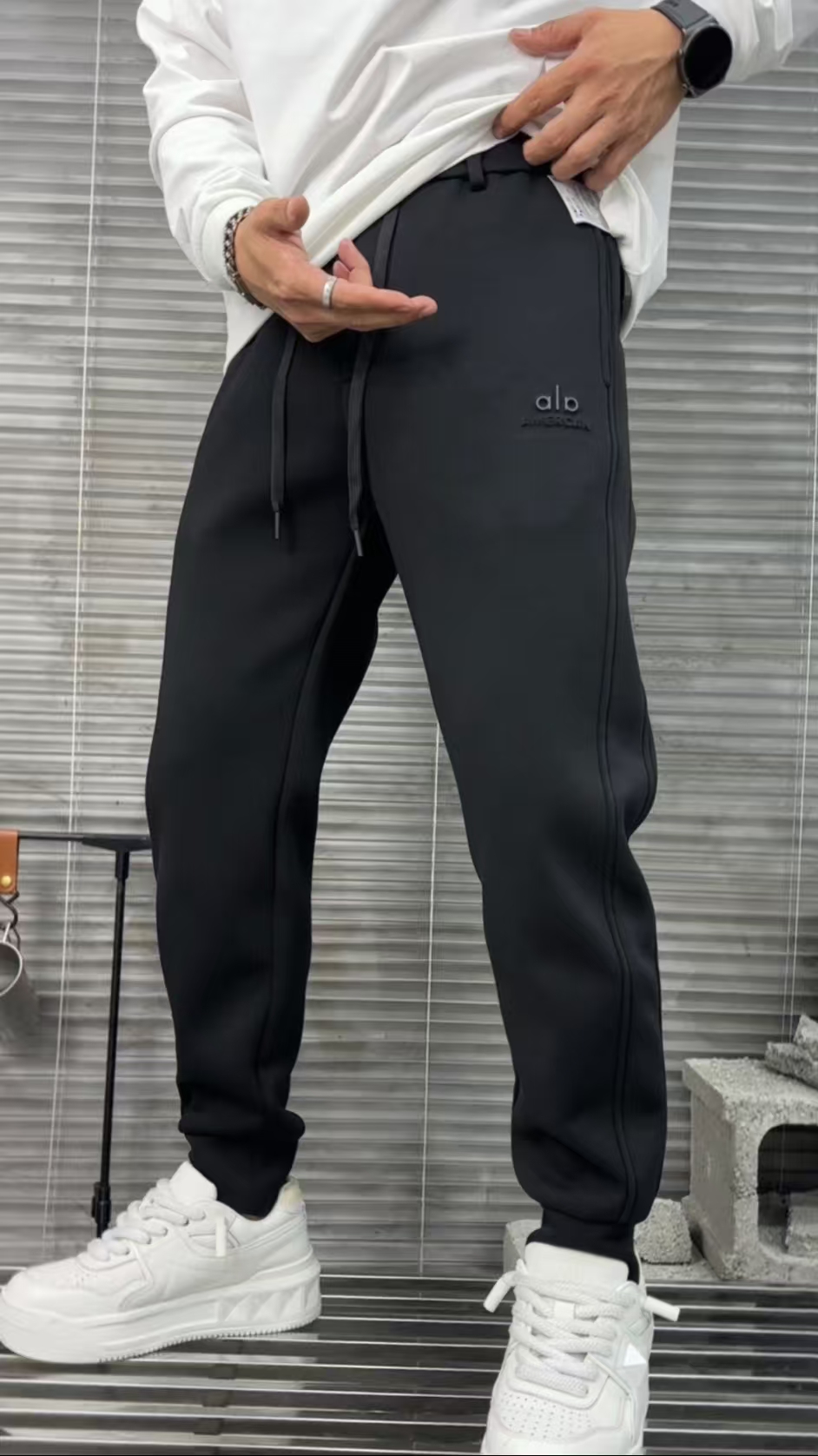 运动风束脚冬季男士加绒加厚保暖修身2566#