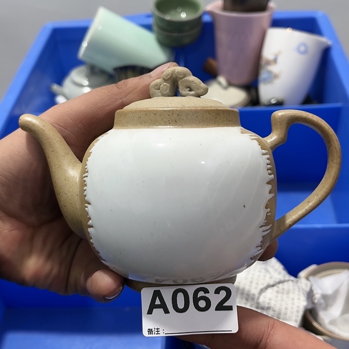 茶具默认微瑕瓷器、茶具、壶、摆件，介意勿拍 