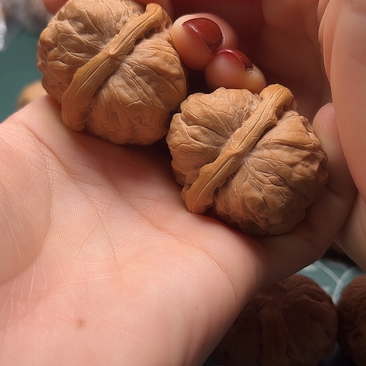 文玩核桃把件39蛤蟆头