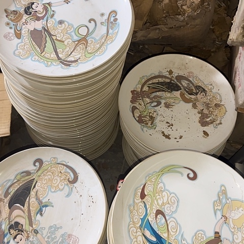 瓷片国营厂库存微瑕31厘米一套